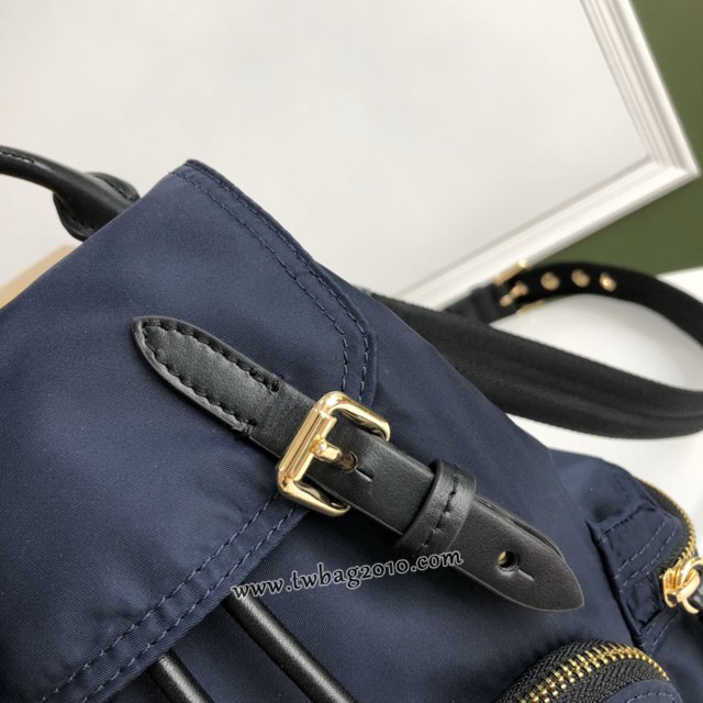 Burberry專門店新款女士雙肩包 巴寶莉迷你小號兩用斜背雙肩式軍旅背包 yxb1223